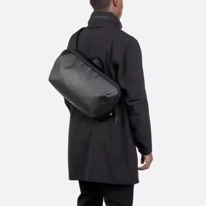 Office Tech Bag - Технологичный рюкзак-слинг из баллистического нейлона, 7